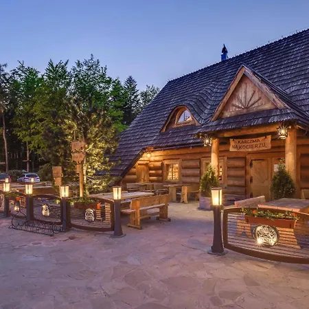 Kocierz 3* טרגאניצה